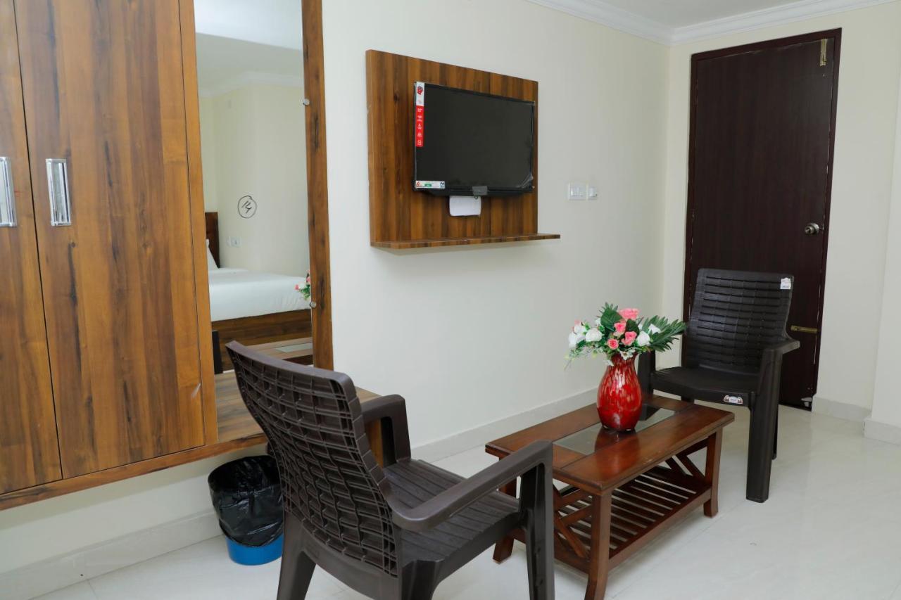 Cnr Residency Madanapalle Exterior foto
