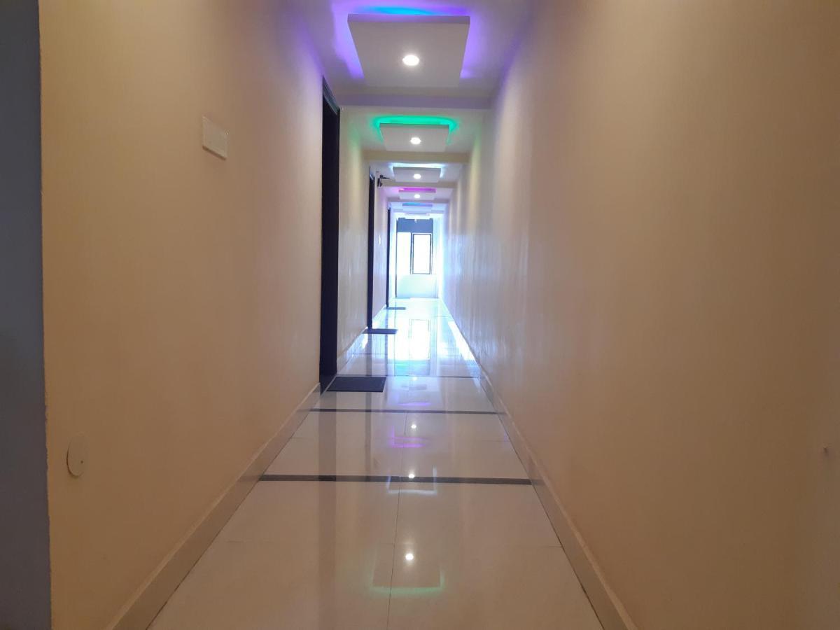 Cnr Residency Madanapalle Exterior foto